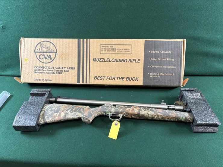 nib-cva-hunter-bolt-magnum-45cal-muzzleloader-image-5