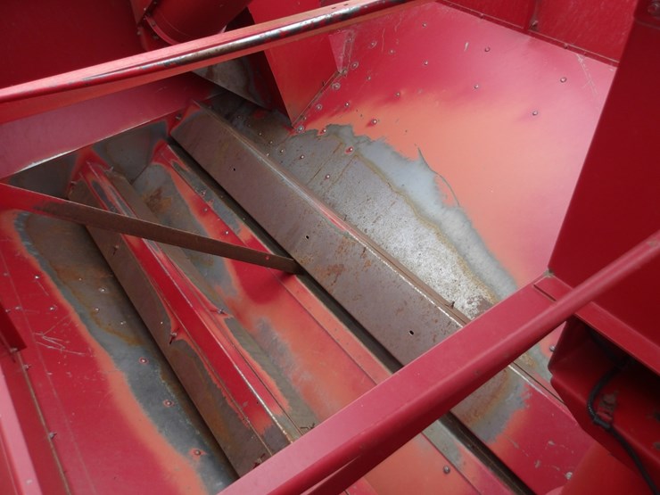 case-ih-1688-image-4