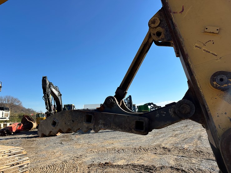 2011-caterpillar-336dl-image-22