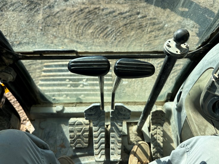 2011-caterpillar-336dl-image-59