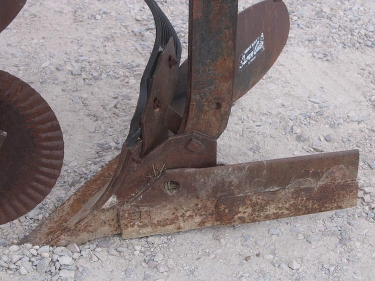 international-140-image-9