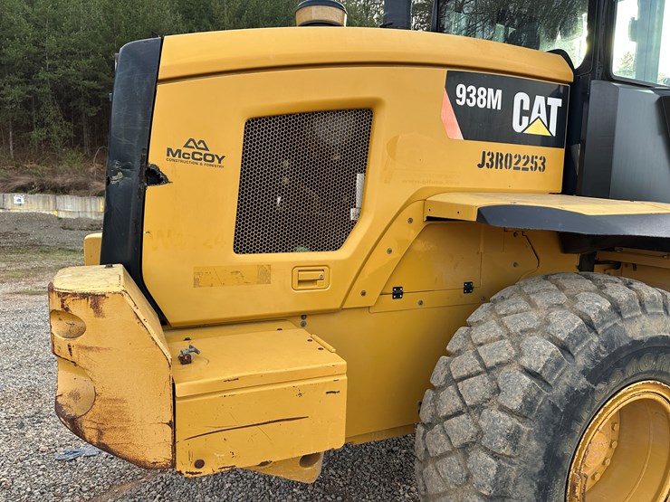 2016-caterpillar-938m-image-24