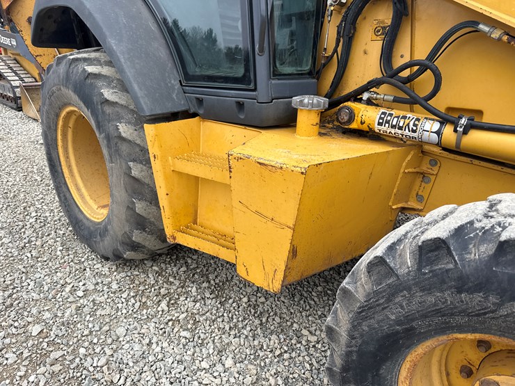 2001-deere-310sg-image-38