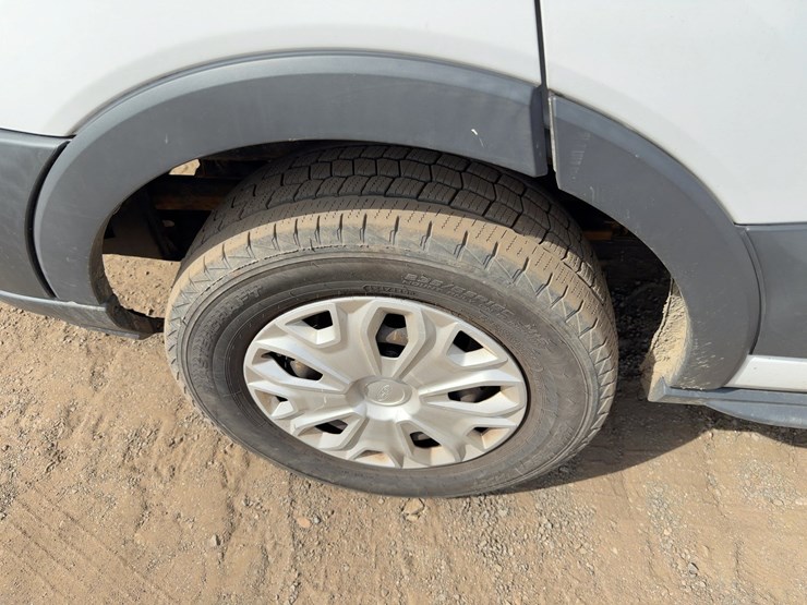 2016-ford-transit-image-11