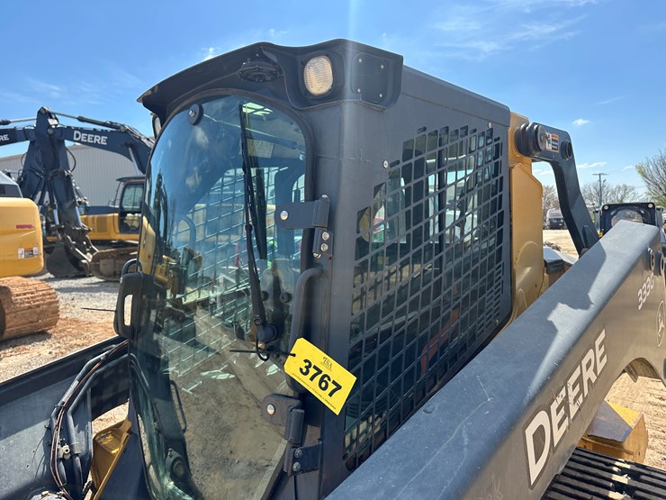 2017-deere-333g-image-23