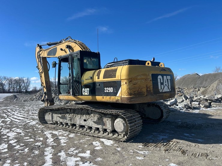 2011-caterpillar-329d-image-5