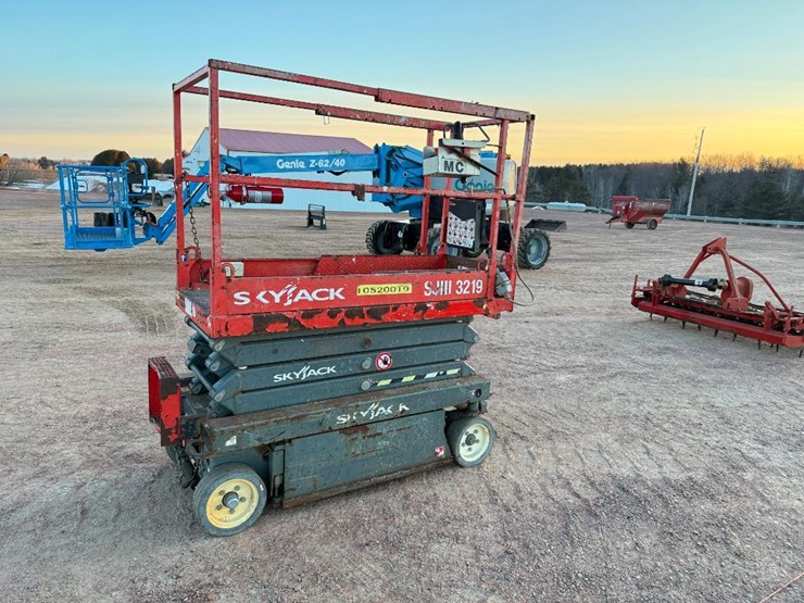 2016-skyjack-sjiii3219-image-4