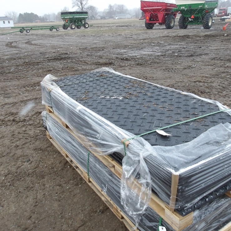 #7381 • (15) ground protection mats