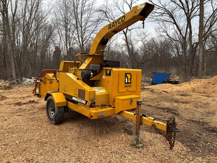 #151-•-2016-rayco-chipper-image-14