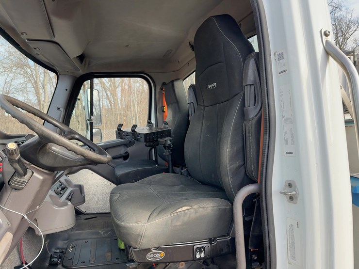 2016-imt-8600-image-32