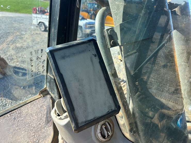 2017-volvo-ec350el-image-50