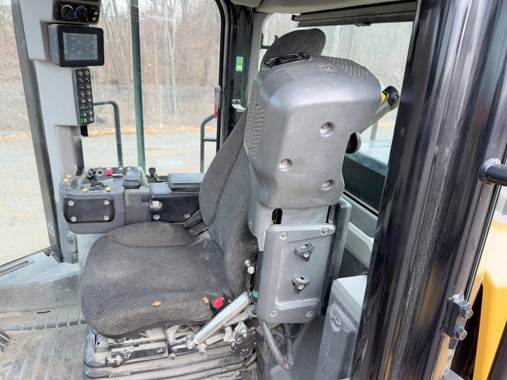 2017-caterpillar-980m-image-21