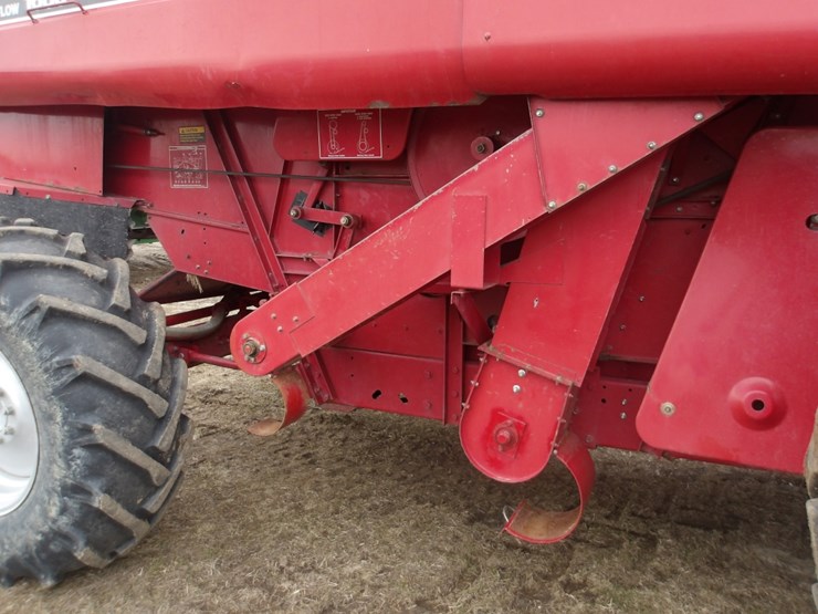 case-ih-1688-image-3