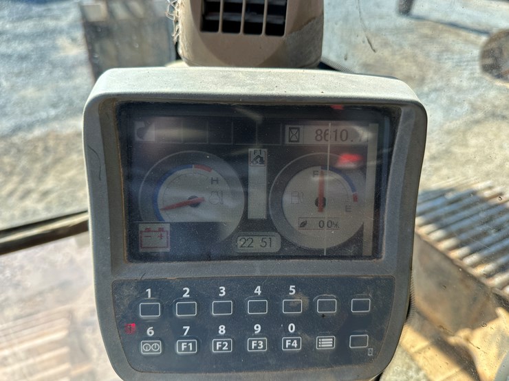 2009-deere-350d-lc-image-48