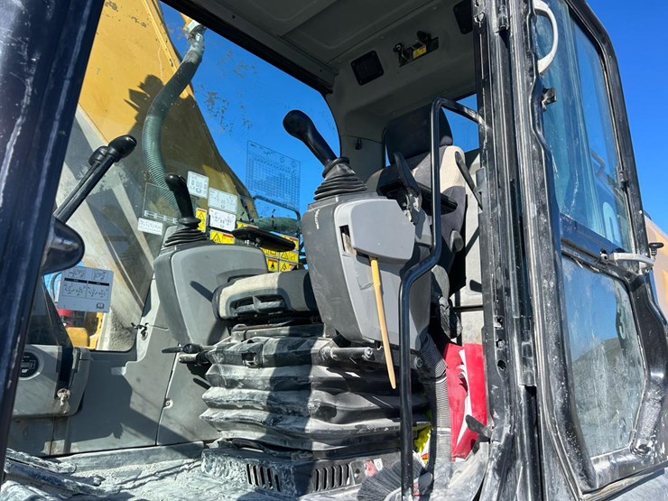 2018-caterpillar-336f-image-29