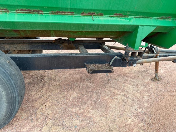 john-deere-127-image-19