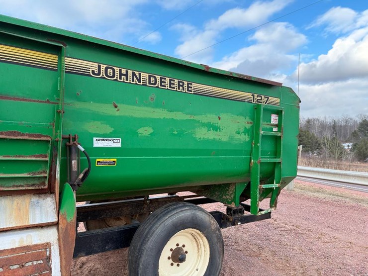john-deere-127-image-10