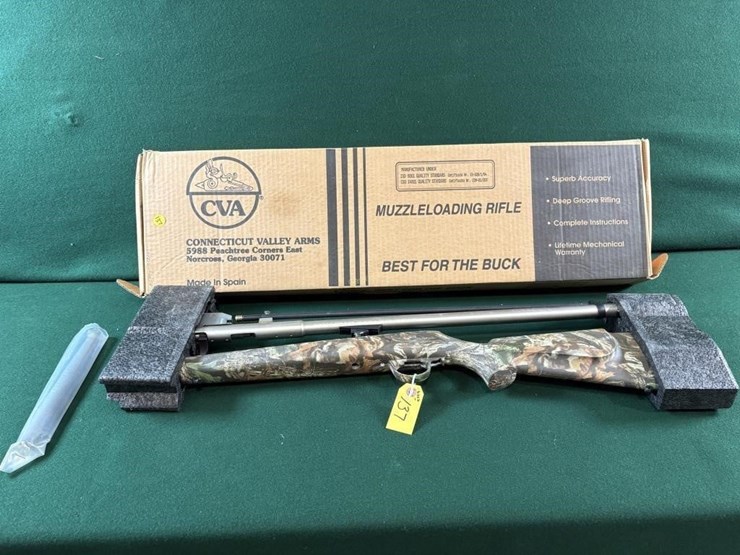 nib-cva-hunter-bolt-magnum-45cal-muzzleloader-image-1