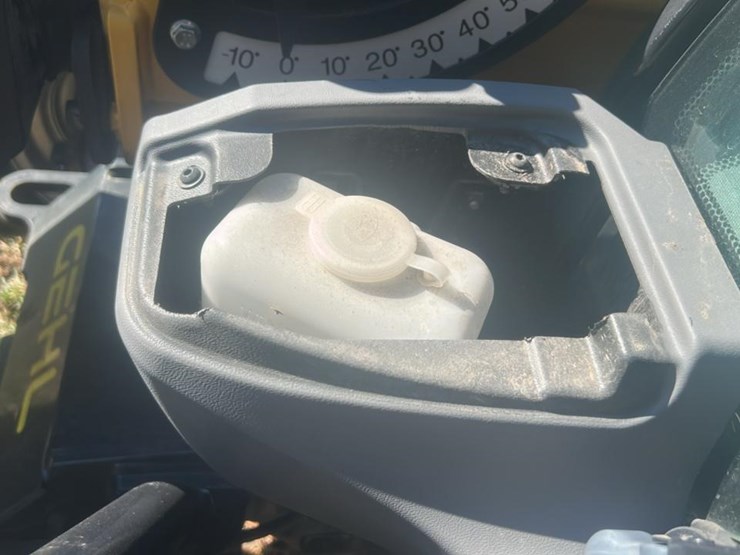 #101-•-2023-gehl-gct3-14-telehandler-image-16