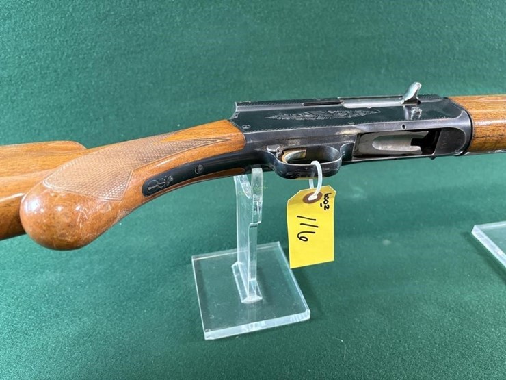 browning-light-twelve-12ga-shotgun-image-7