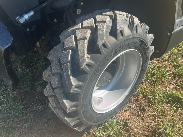 #101-•-2023-gehl-gct3-14-telehandler-image-42