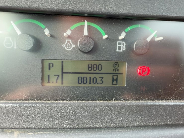 2014-deere-750k-lgp-image-43