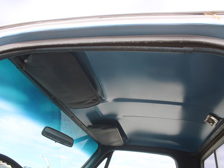 1984-chevrolet-c20-image-46