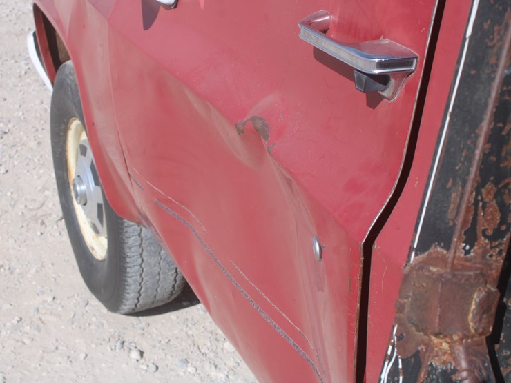 #3022-•-1980-chevy-silverado-3/4-ton-truck-with-flatbed-image-14