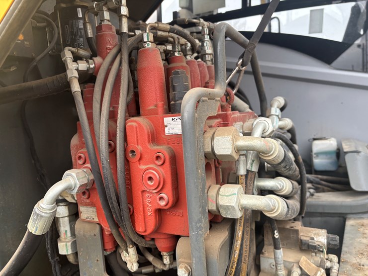 2018-wacker-neuson-et145-image-34