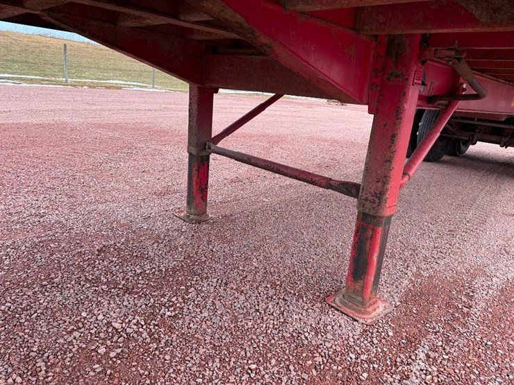 #303-•-lot-303-image-26