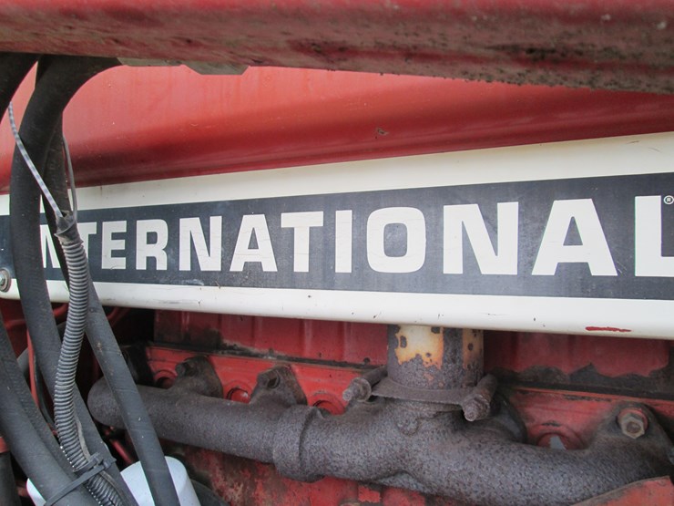 1977-international-886-image-32