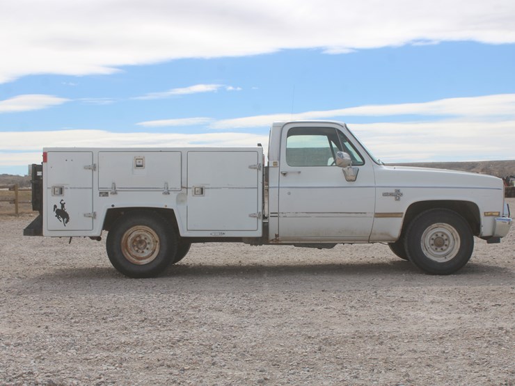 1984-chevrolet-c20-image-7