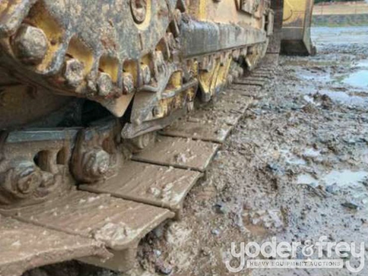 2014-caterpillar-d6k2-xl-image-27