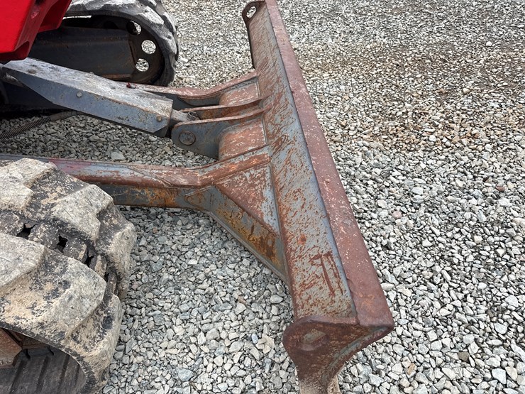 takeuchi-tb285-image-36