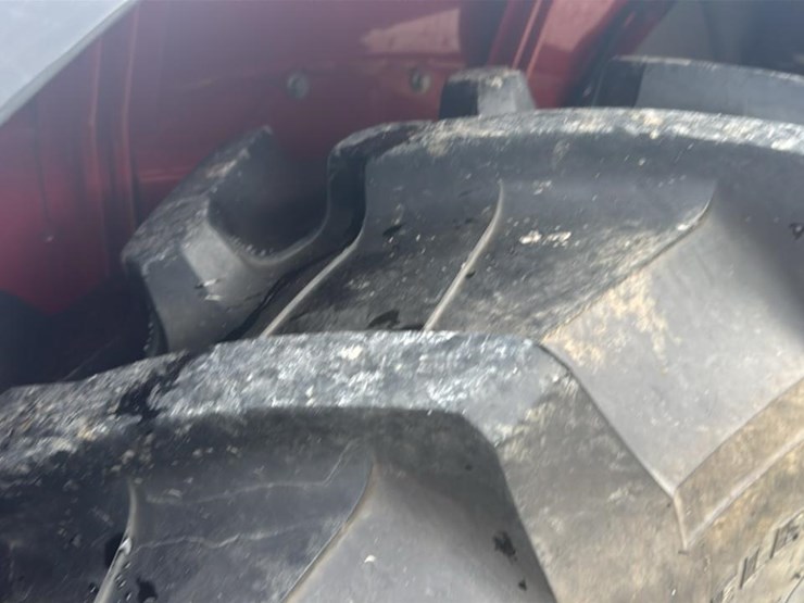 2023-massey-ferguson-4707-image-19