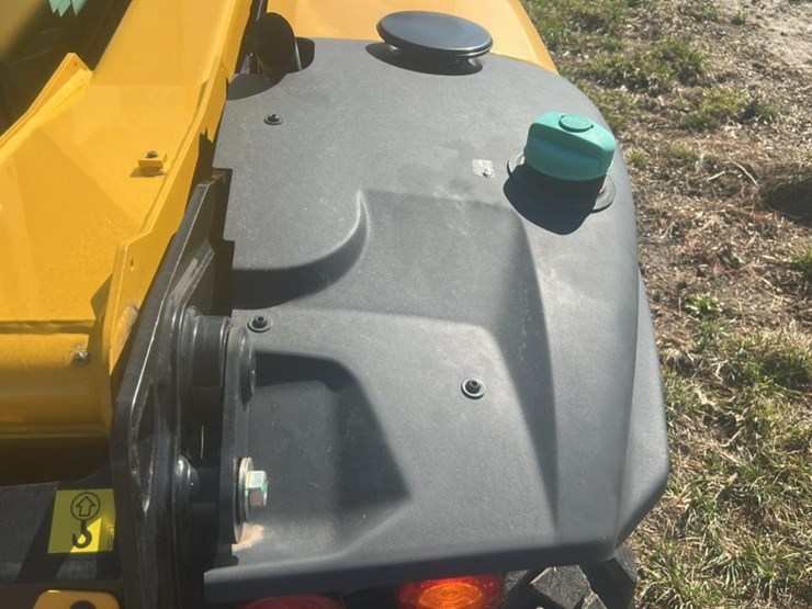 #101-•-2023-gehl-gct3-14-telehandler-image-39