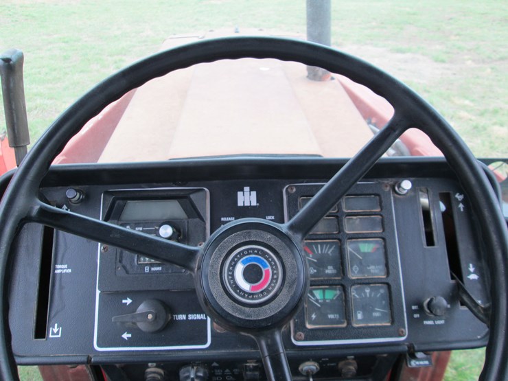 1977-international-886-image-42