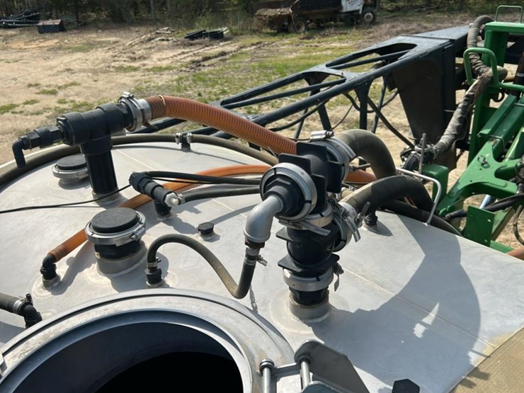 2014-john-deere-4940-image-38