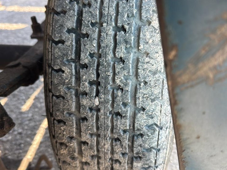 #142-•-2009-baker-3665d-portable-bandmill-image-48