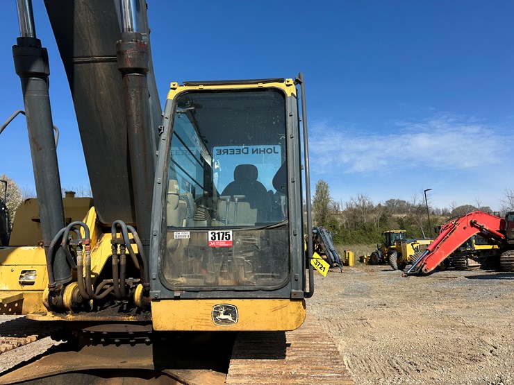 2009-deere-350d-lc-image-10