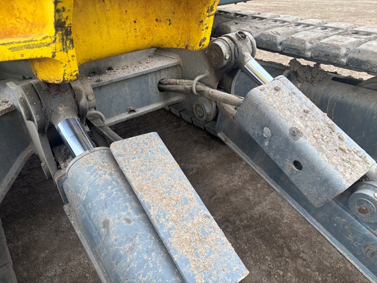 2018-wacker-neuson-et145-image-53