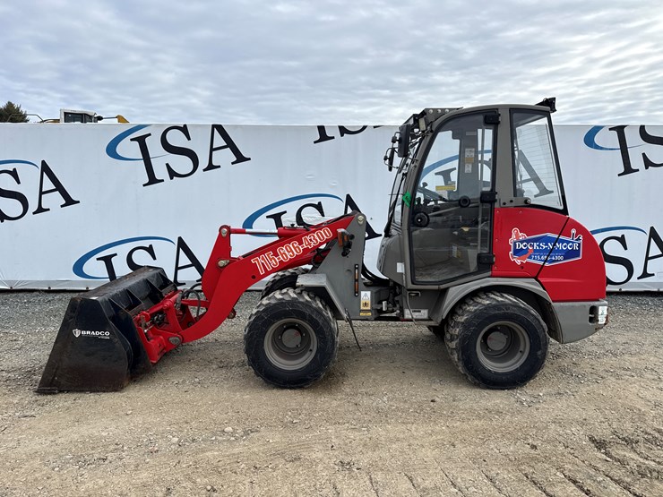 2014-takeuchi-tw40-image-2