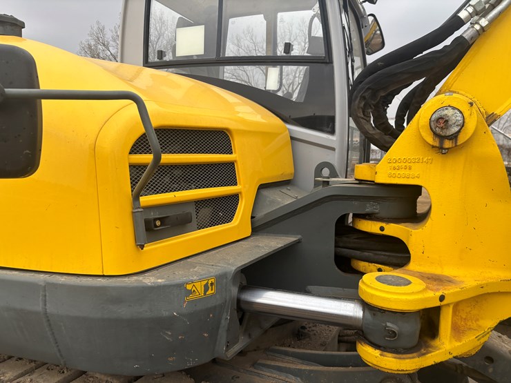 2018-wacker-neuson-et145-image-22