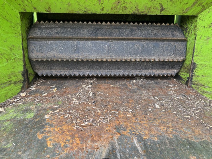 #149-•-2024-vortex-v12-brush-chipper-image-14