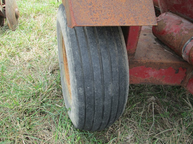 case-ih-1250-image-5