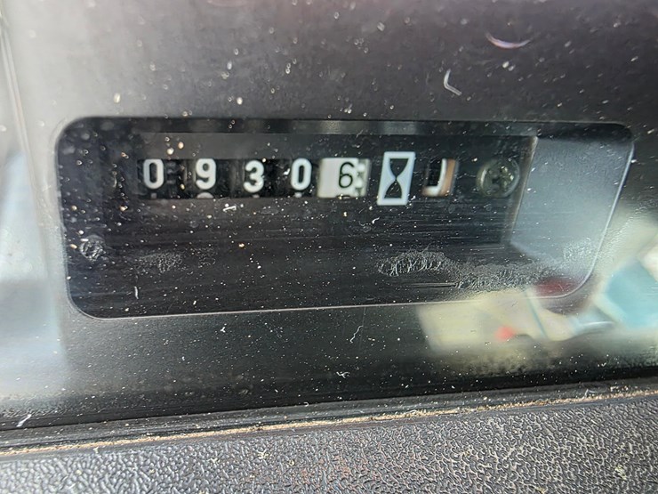 1997-john-deere-5300-image-23