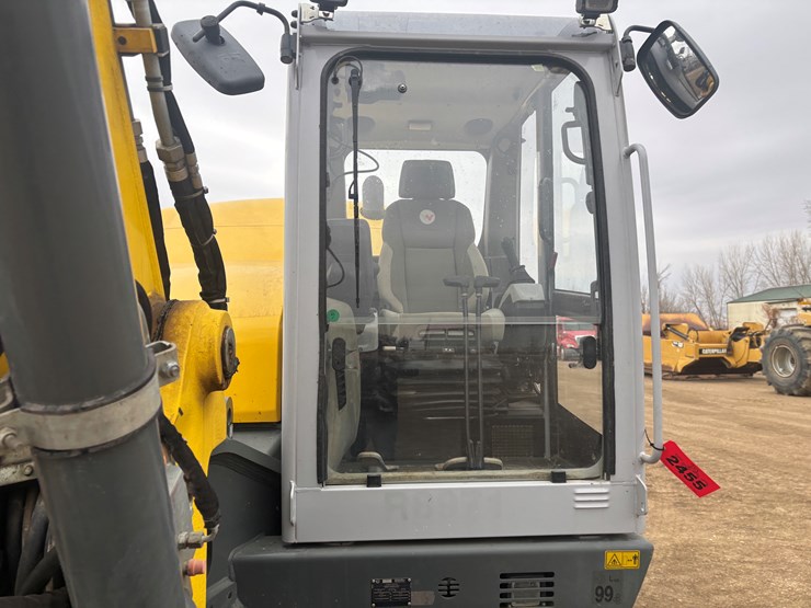 2018-wacker-neuson-et145-image-24