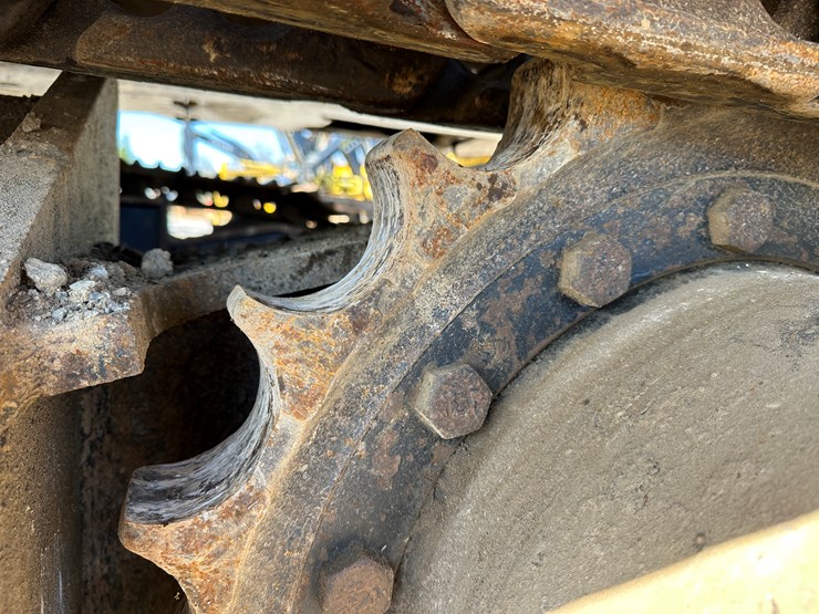 2011-caterpillar-336dl-image-67