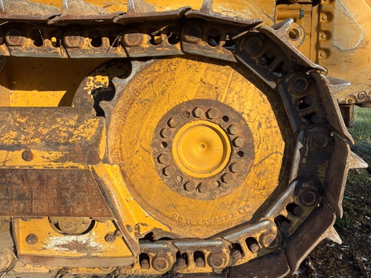 2019-deere-650k-lgp-image-30