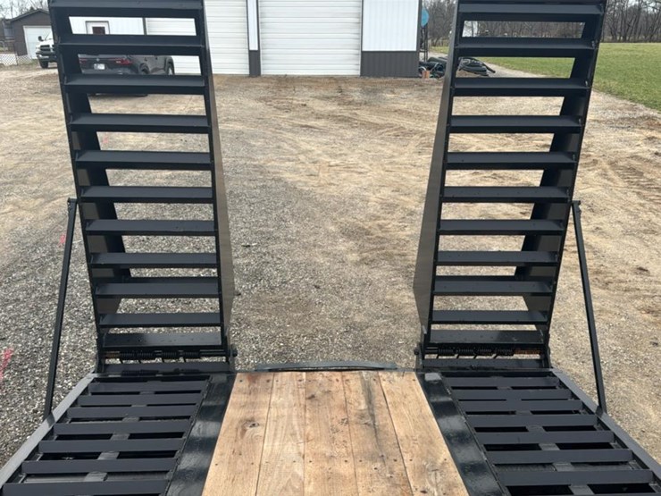 #130-•-2003-eager-beaver-equipment-trailer-image-12